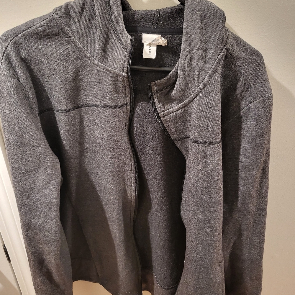 Danson now Mens XL 16-18 dark Grey hoodie